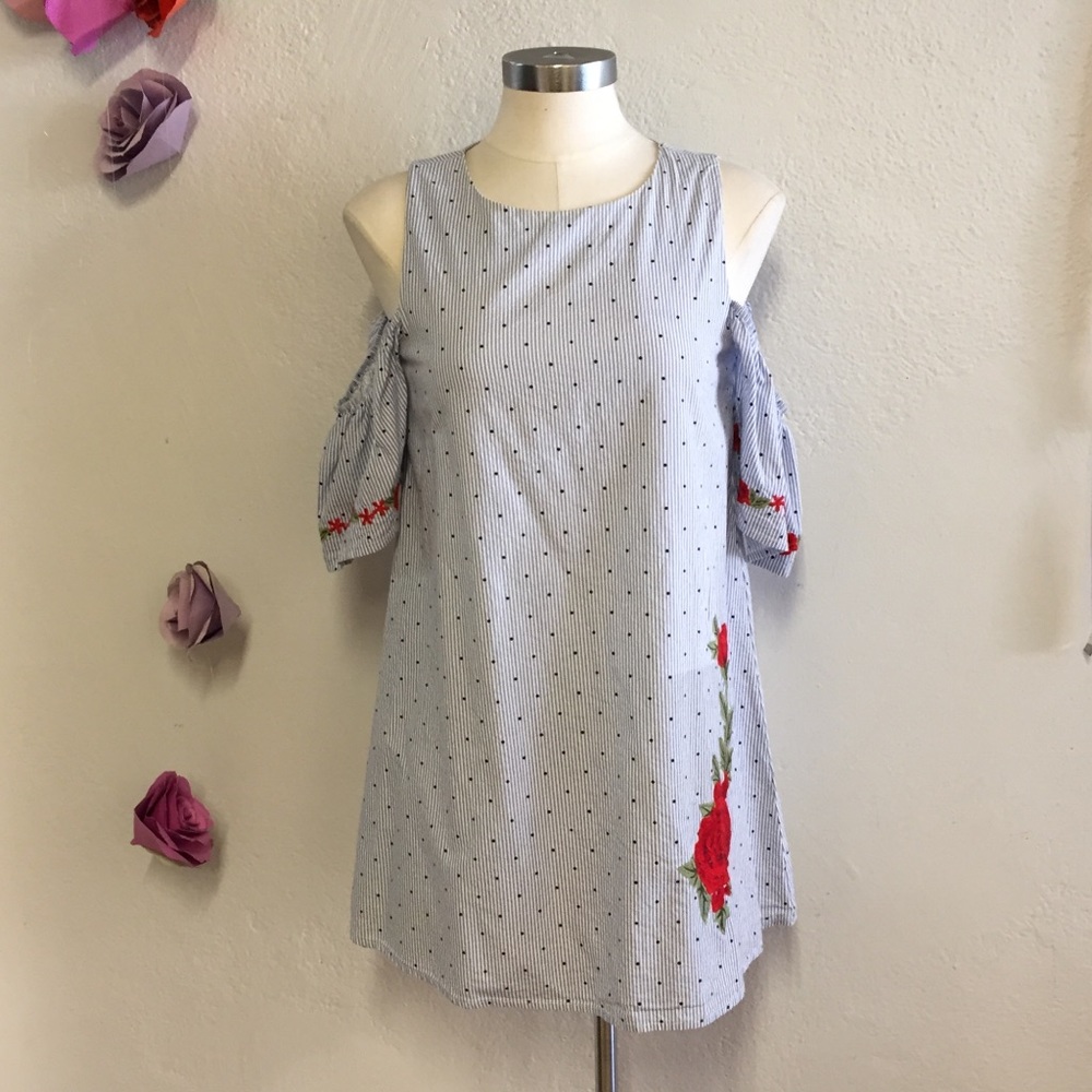 Mi Ami Off the Shoulder Mini Dress, XS